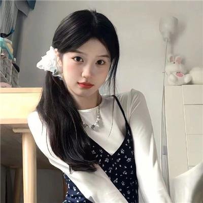 奥伯利的阿依达